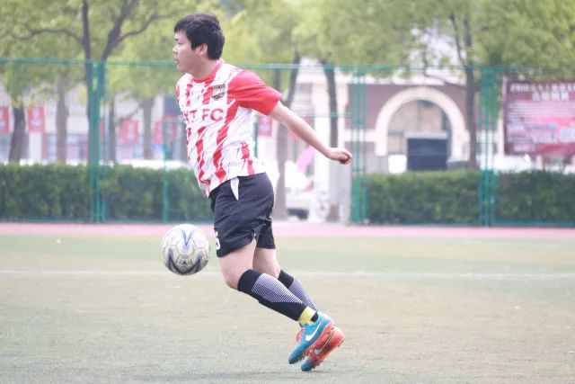 霸榜！FIFA实力榜：姆巴佩进攻第1 奥利塞创造力第1 于帕防守第1